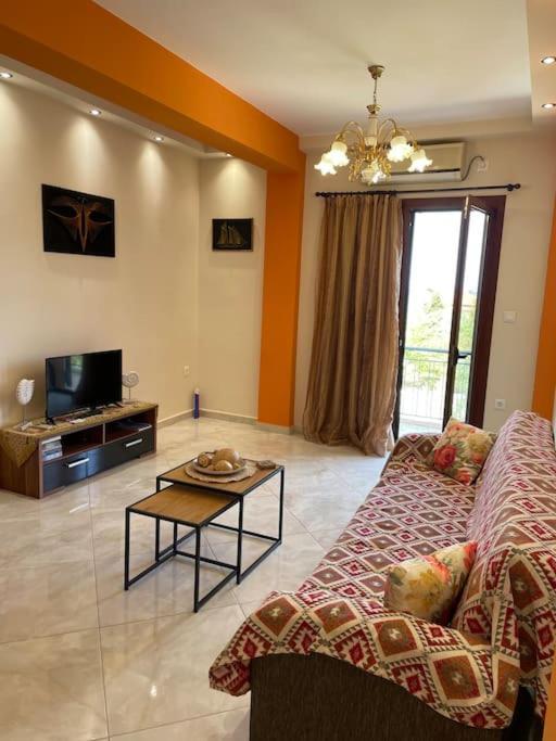 Ferienwohnung Eirini House Leonídion Exterior foto