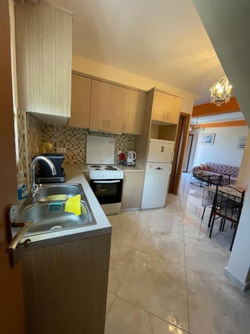 Ferienwohnung Eirini House Leonídion Exterior foto